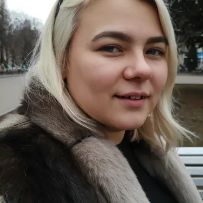 Малика, 32