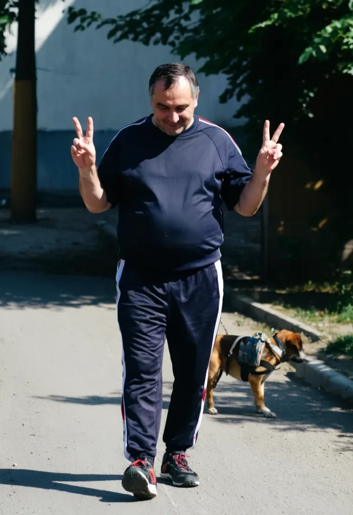 Виктор