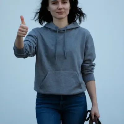 Юля, 25